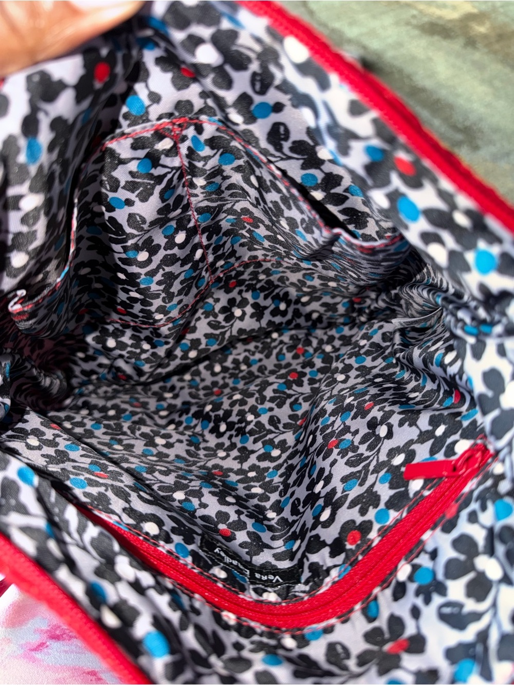 Vera Bradley Bright Red Quilted Crossbody Shoulder Bag - Picture 4 of 10